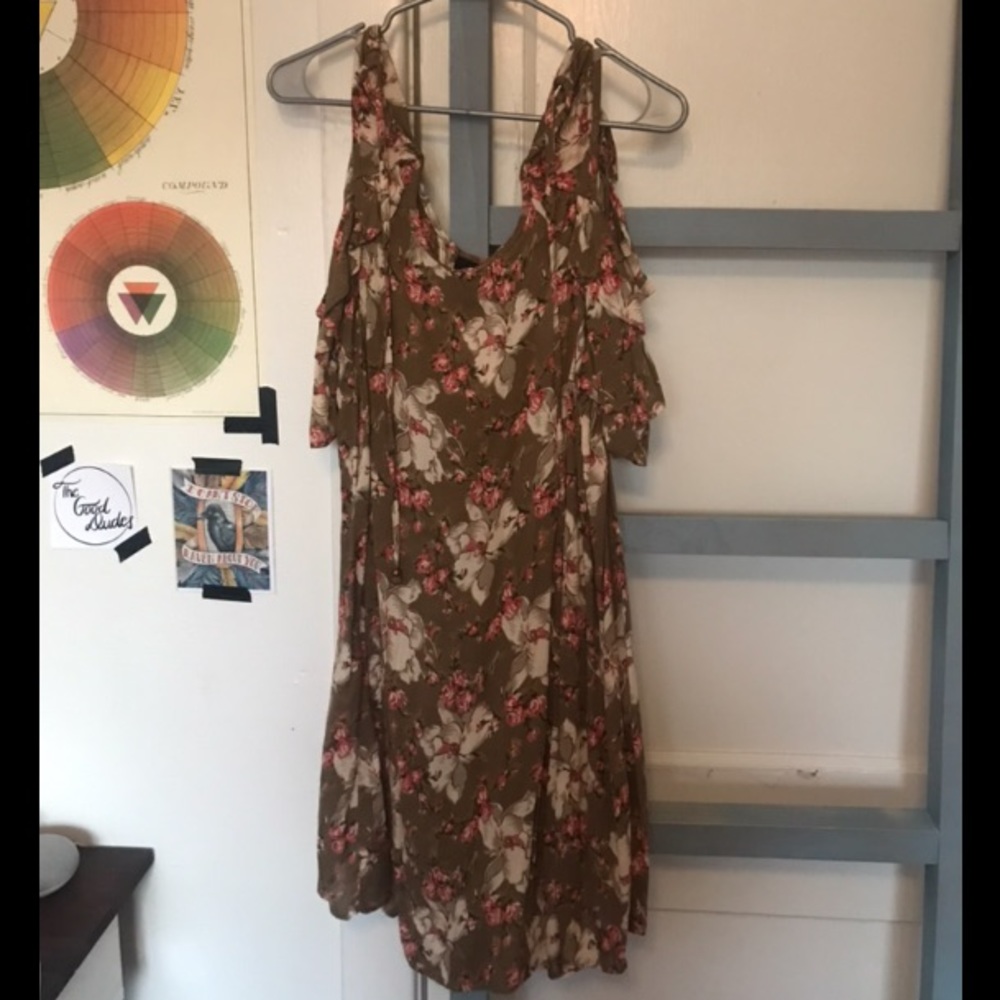 FLORAL DRESS